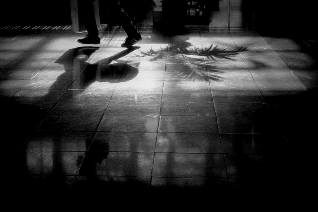 光る床 By Haze Id 写真共有サイト Photohito