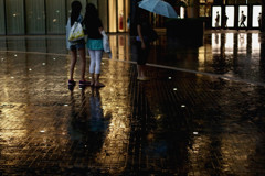 雨の広場