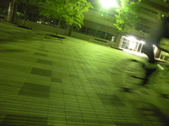夜の学校