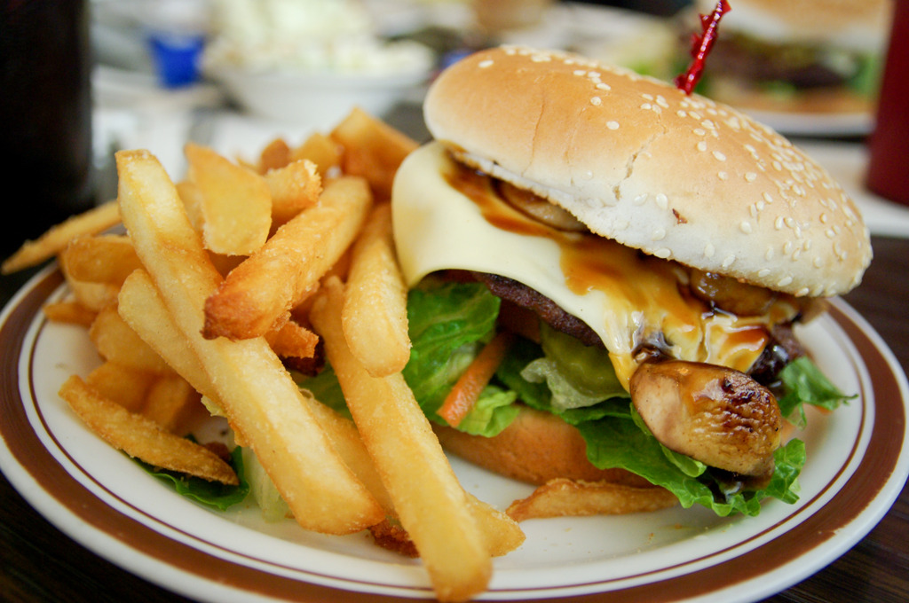 TERIYAKI MUSHROOM BURGER
