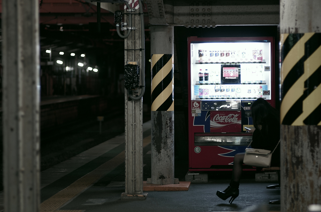 『high heels』