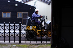 風変わりな通行人