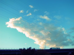 電線と雲