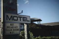 MOTEL