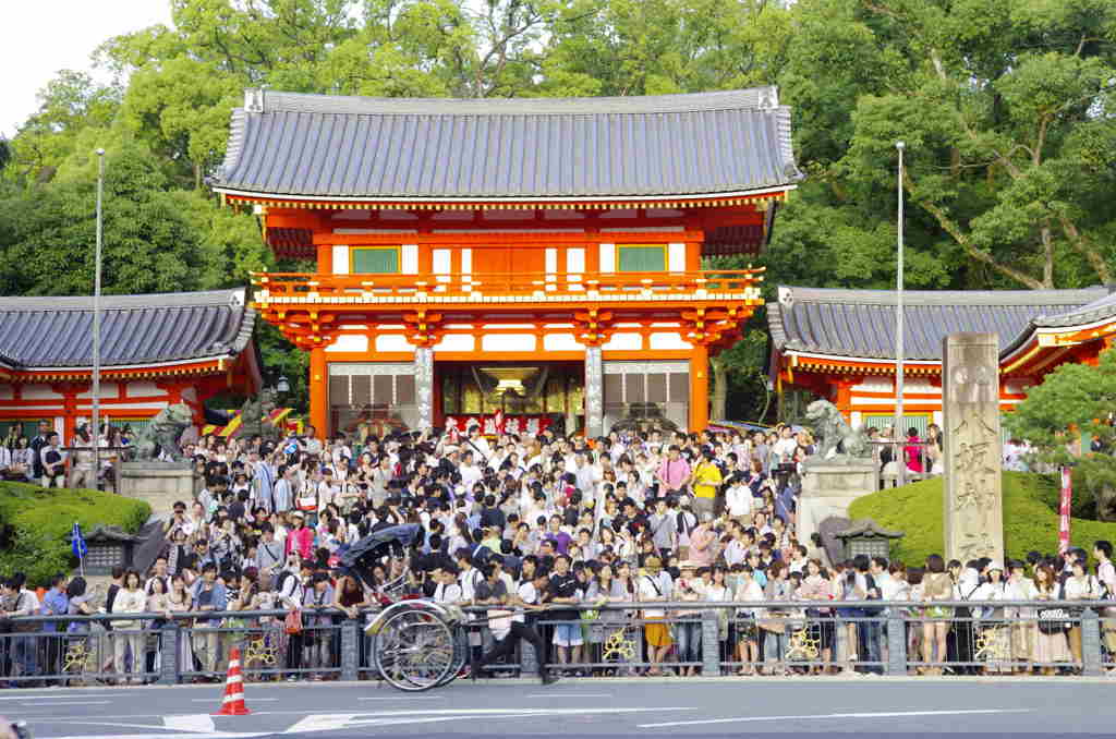過ぎ去る