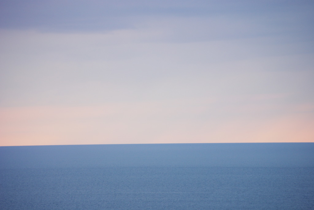 空と海の境