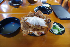 ホエー豚丼