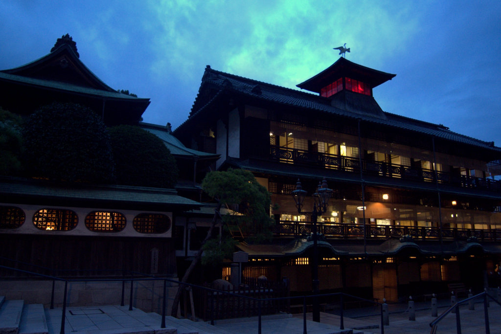 道後温泉本館