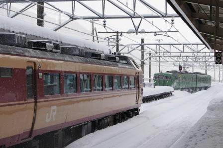 電車離合