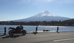 富士山と河口湖