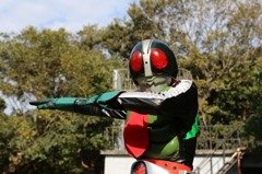 変、、、、身、、、、ッ！！！