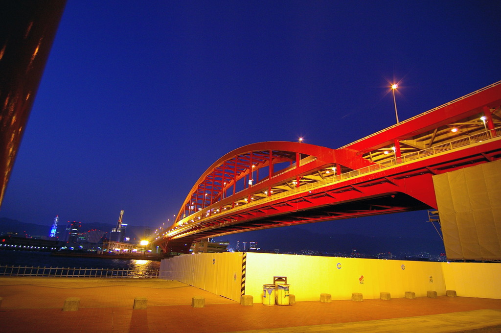 神戸大橋