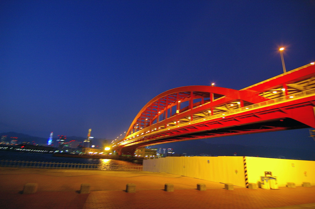 神戸大橋
