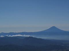 八ヶ岳（赤岳）より富士を望む　01