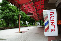 BARBER