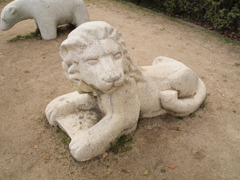 ぐりっ