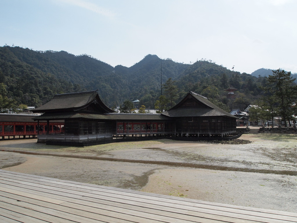 厳島神社