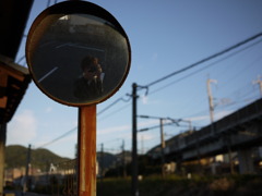 ここから