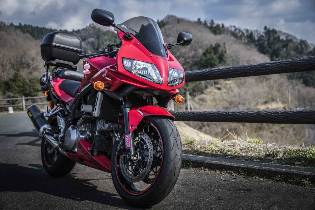 SUZUKI SV1000S