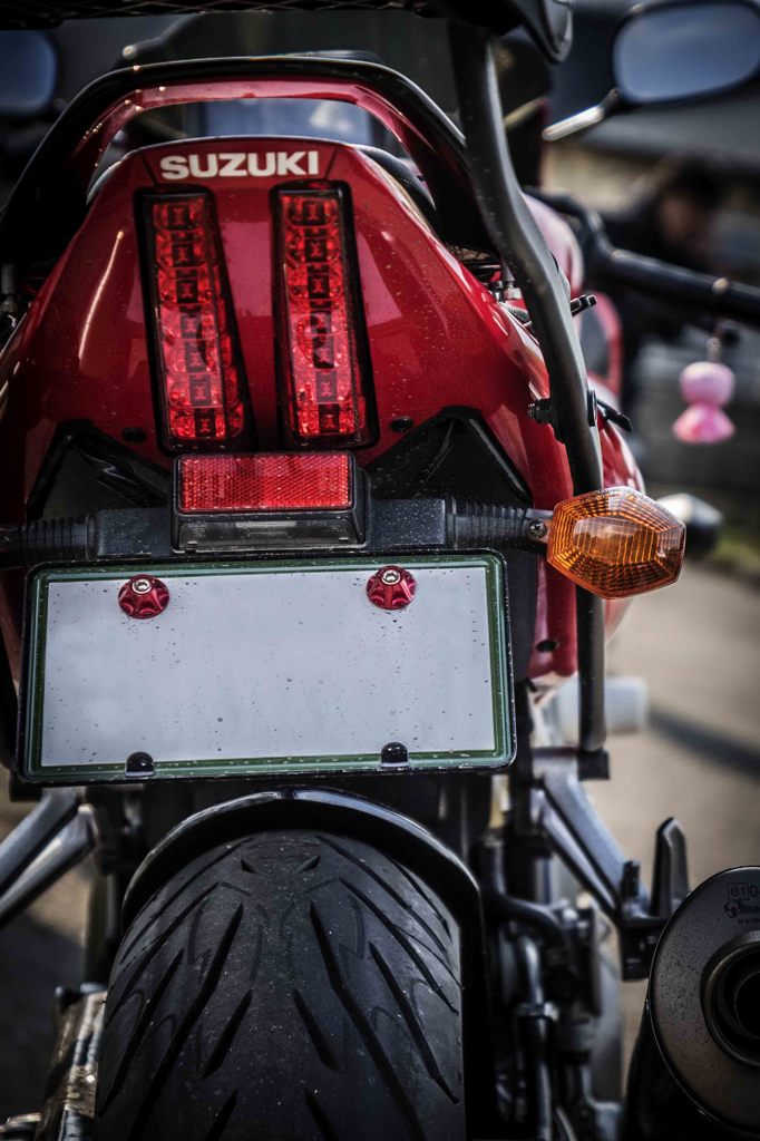SUZUKI SV1000S
