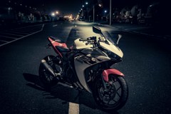 YAMAHA YZF-R25