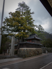 神楽殿入り口