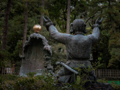 ムスビの御神像