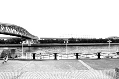 川