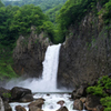 　　苗 名 滝　.