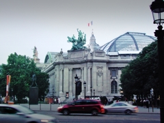 エッフェル塔に向かう途中