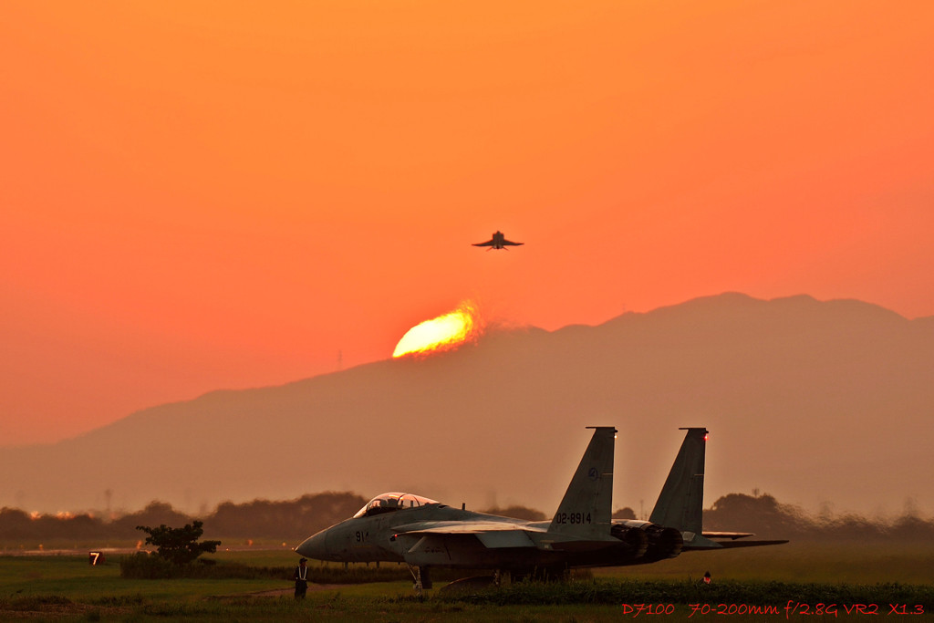 beautifuljapan「夕焼けニャンニャン」