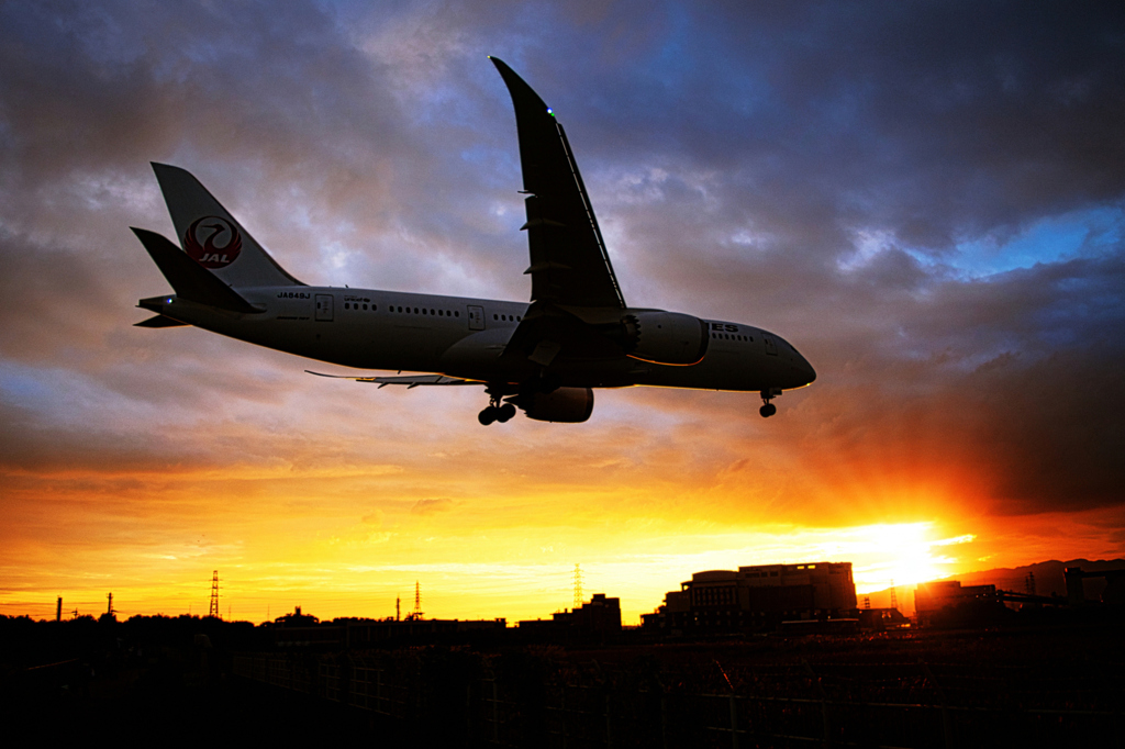 Sunset cruising　.