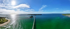 青い空　青い海　.