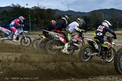 　Enduro motocross .