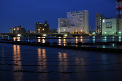 万代橋