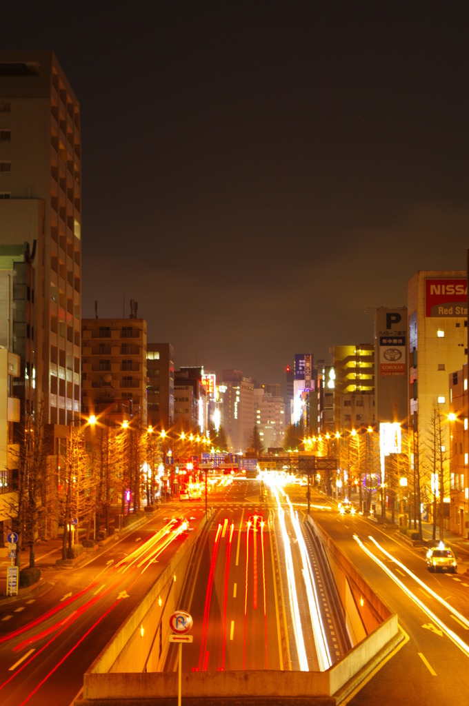 夜の広瀬通り