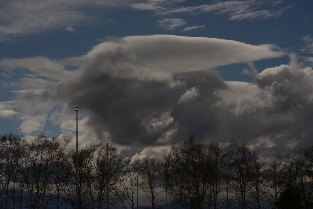 春の雲