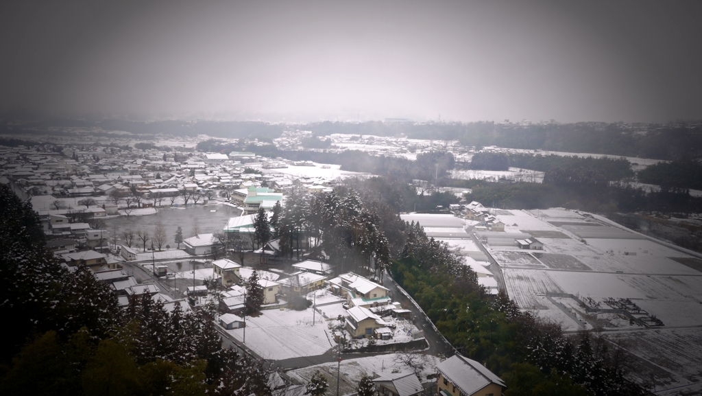 雪降る町