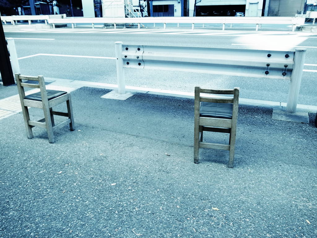 椅子のある風景