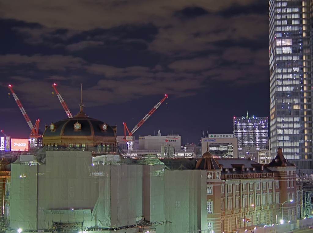 東京駅（復元工事中）