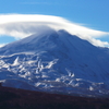 山頂雪煙