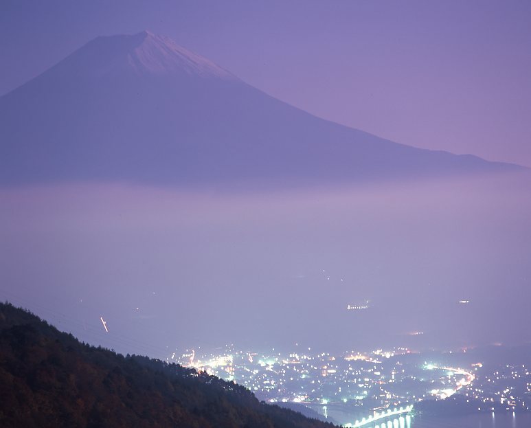 夜明け前