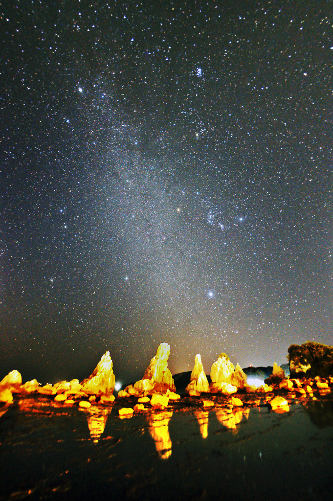 橋杭岩と冬の星座