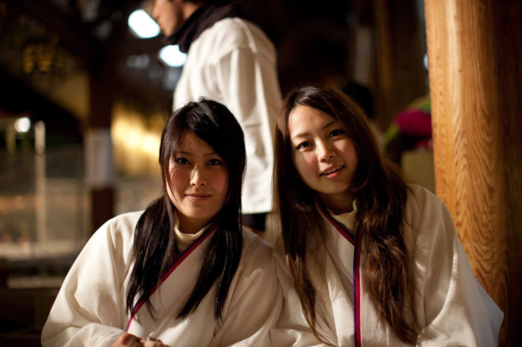 巫女 2011 ②