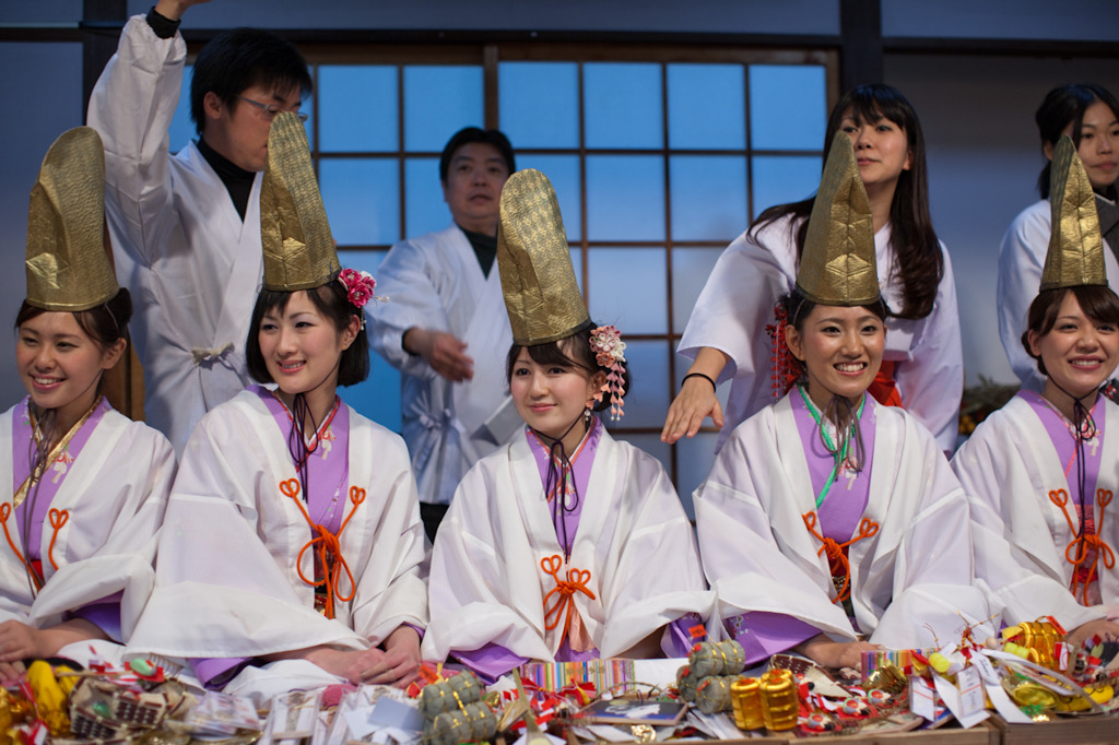 福娘 2011 五人衆