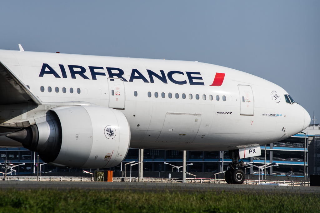 Taxi to RWY34R