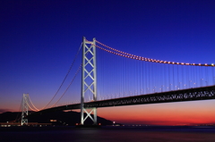 黄昏の吊橋