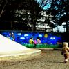 落ちてたボールで遊ぶ