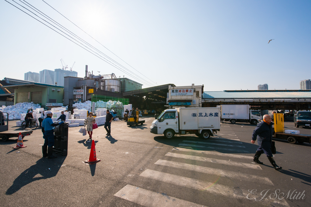 築地市場入口