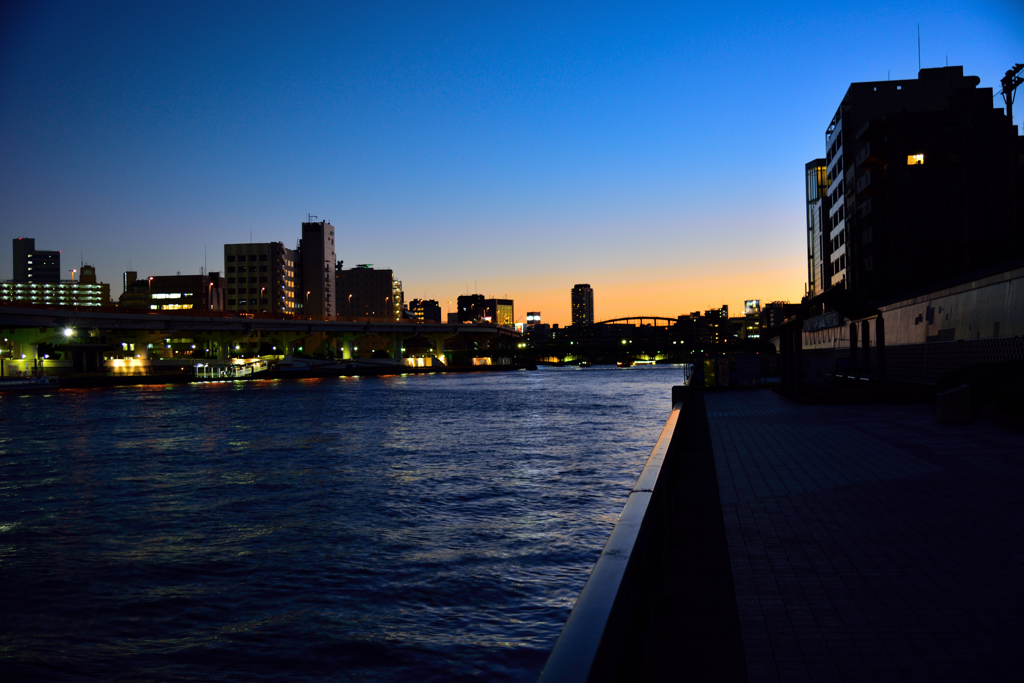 隅田川夕景